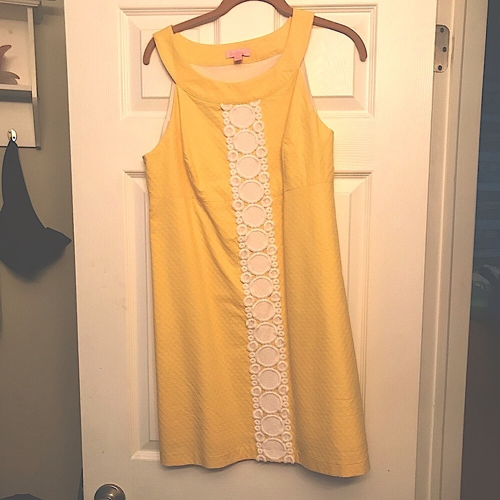EUC Yellow Lilly Pulitzer Dress with White Detailing Sz 12